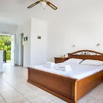 Aparthotel Stefanos Lourdata (Kefalonia)